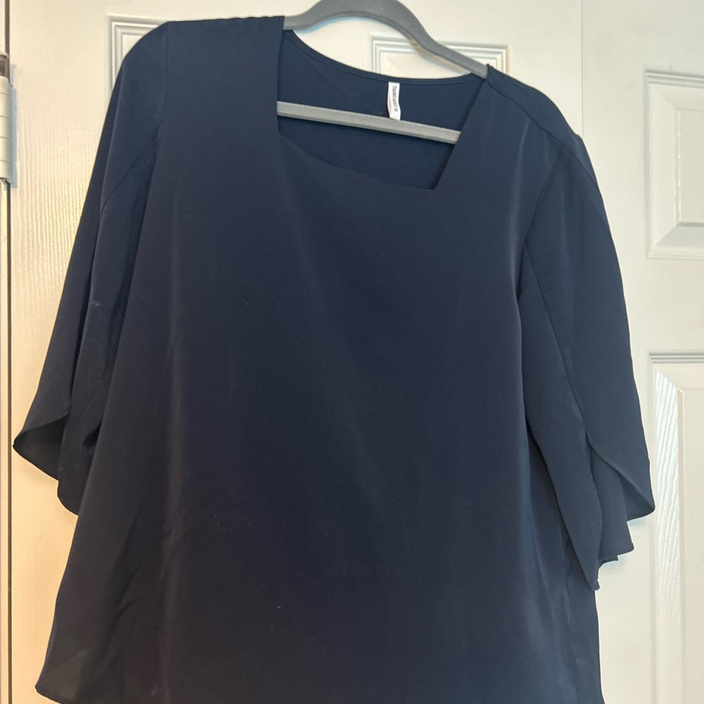 Womens Navy Square-Neck Flutter Sleeve Top